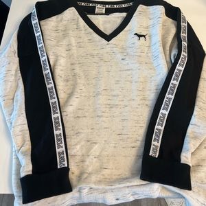 PINK Victoria secret grey V neck sweater size L